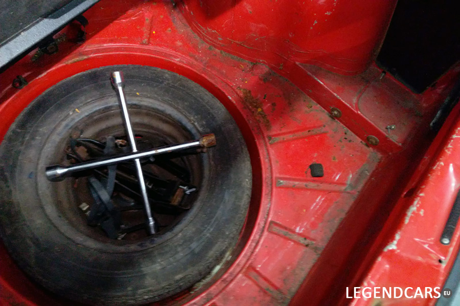 Volkswagen Golf MKI / GLS / 1977 | Czesci do zabytkowych mercedesów | www.legendcars.eu